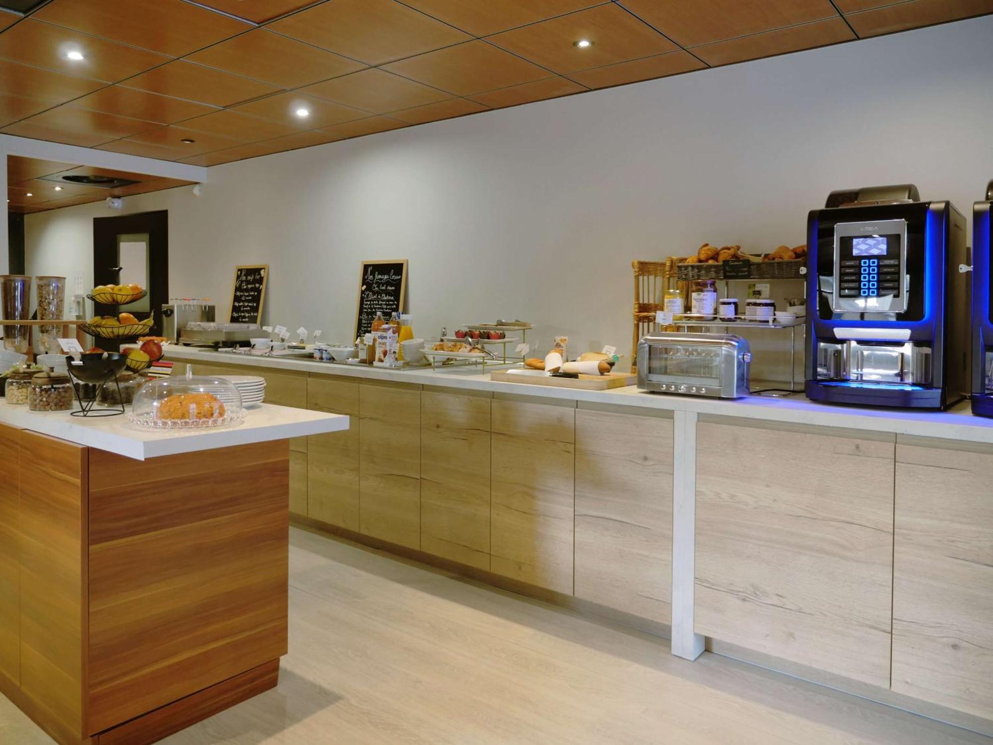 Best Western Hotel Atrium Valence Valence  Dış mekan fotoğraf